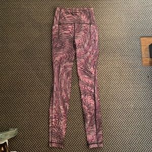 Lululemon leggings